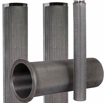 Four sintered stainless steel cartridge filters